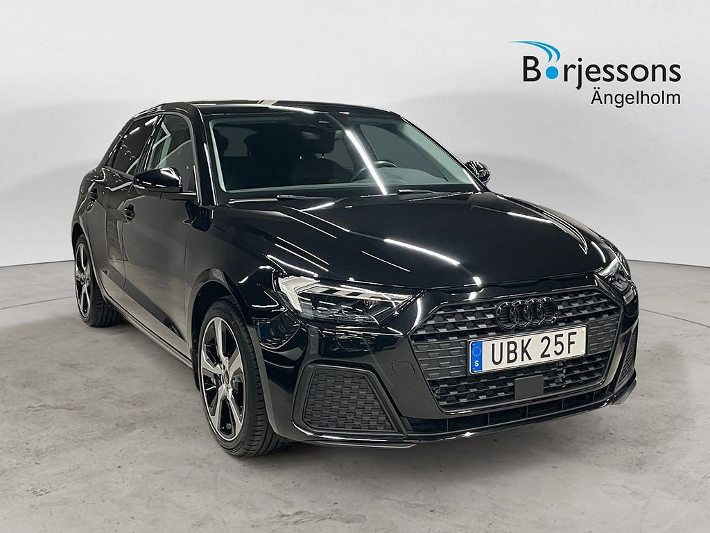 Audi A1 30 SPORTBACK 1,0 TSI 110 HK