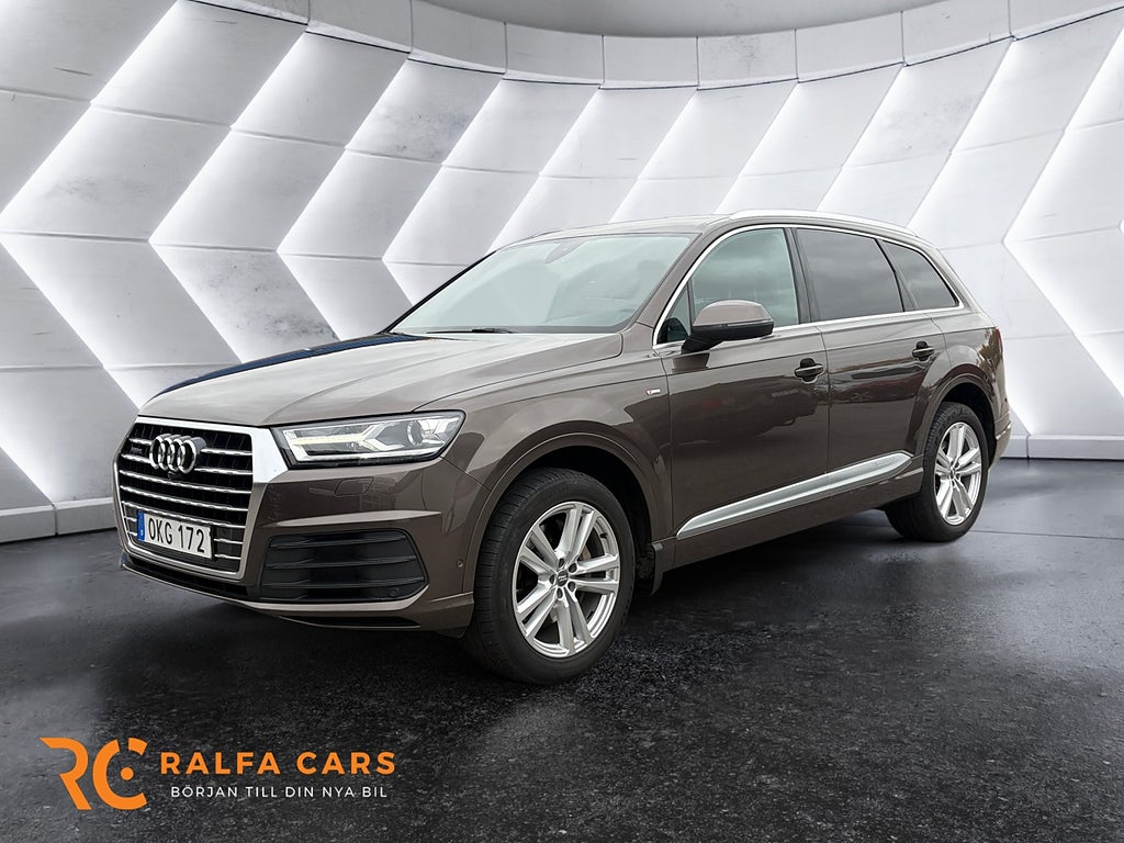 Audi Q7 3.0 TDI V6 Q S-Line 7-Sits 360° Kamera D-Värmare Drag