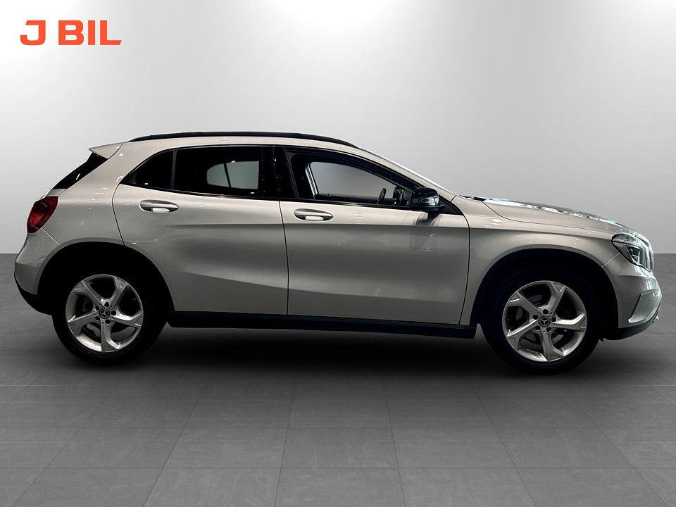 Bild på Mercedes-Benz GLA 200 Urban line 156hk BLUETOOTH FARTHÅLLARE