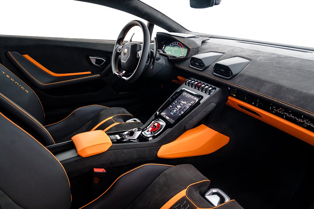 Gallery image 7 of 17