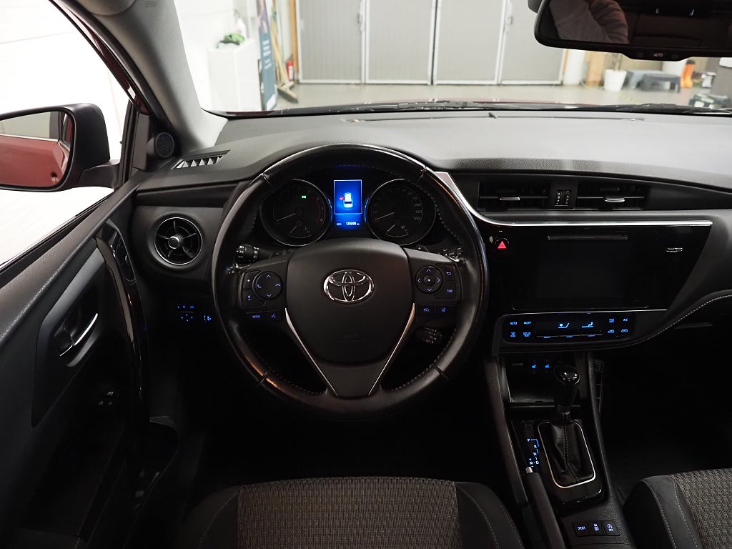 Toyota Auris Touring Sports 1.2 Turbo Multidrive S Intense Drag 2017