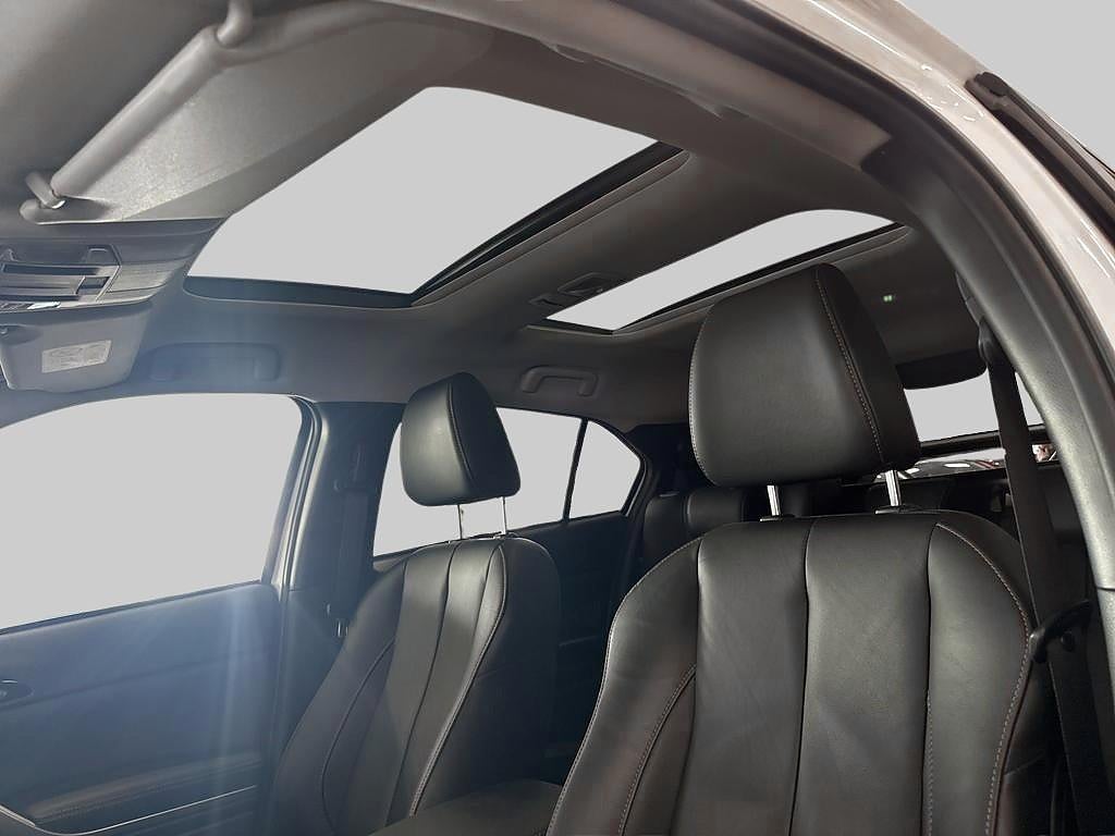 Mitsubishi Eclipse Cross 2018 - miniatyr 11