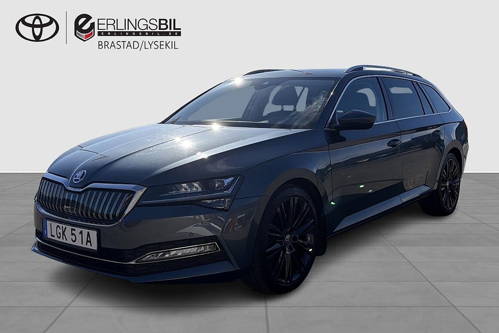 Skoda Superb iV KOMBI 1.4 TSI iV BUSINESS EDITION STYLE V-HJUL 