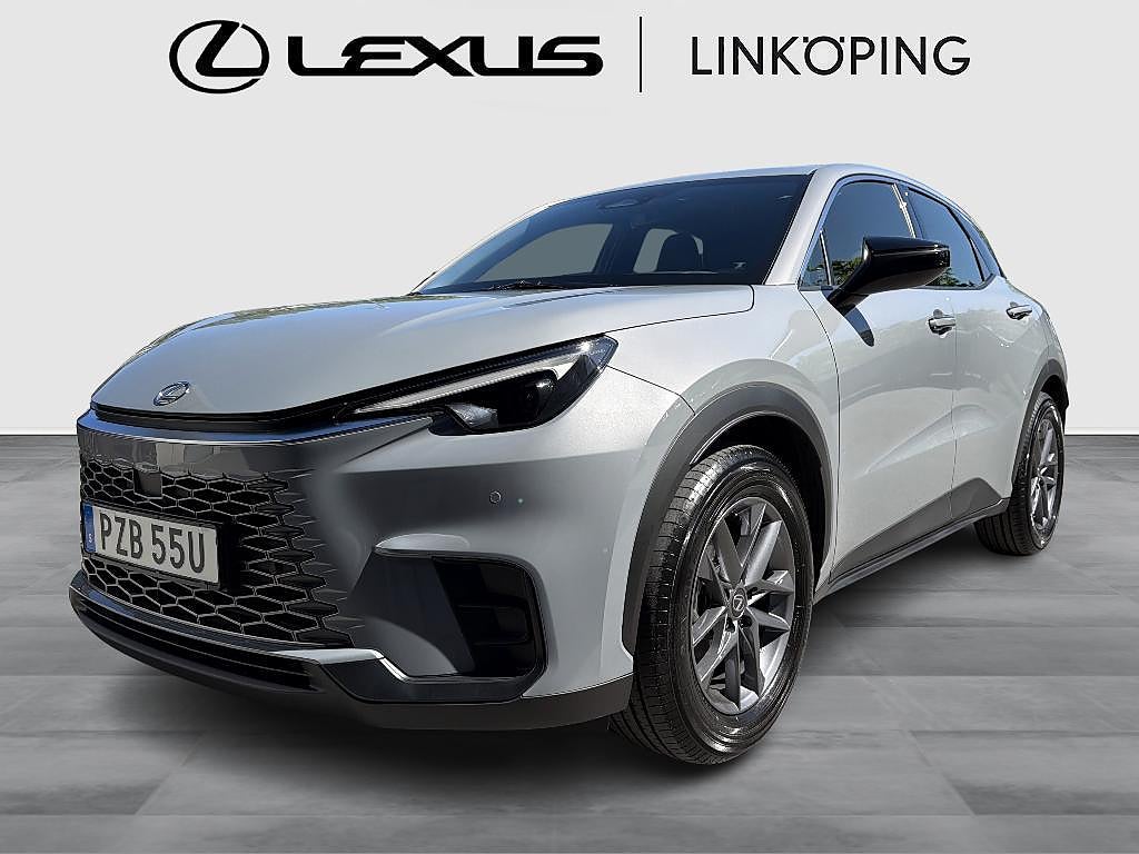 Lexus LBX 1.5  Euro 6 ink. Vinterhjul