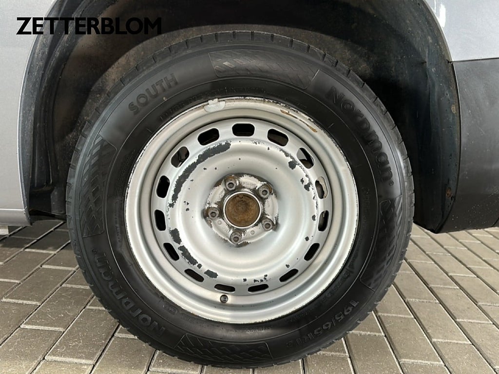 Transportbil - Skåp Citroën berlingo 13 av 15