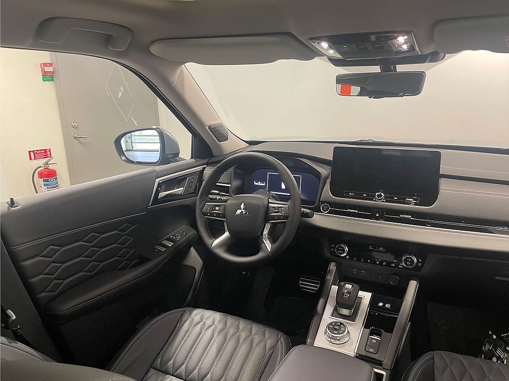 Bild på Mitsubishi Outlander Instyle PHEV Aut 4WD - DEMO