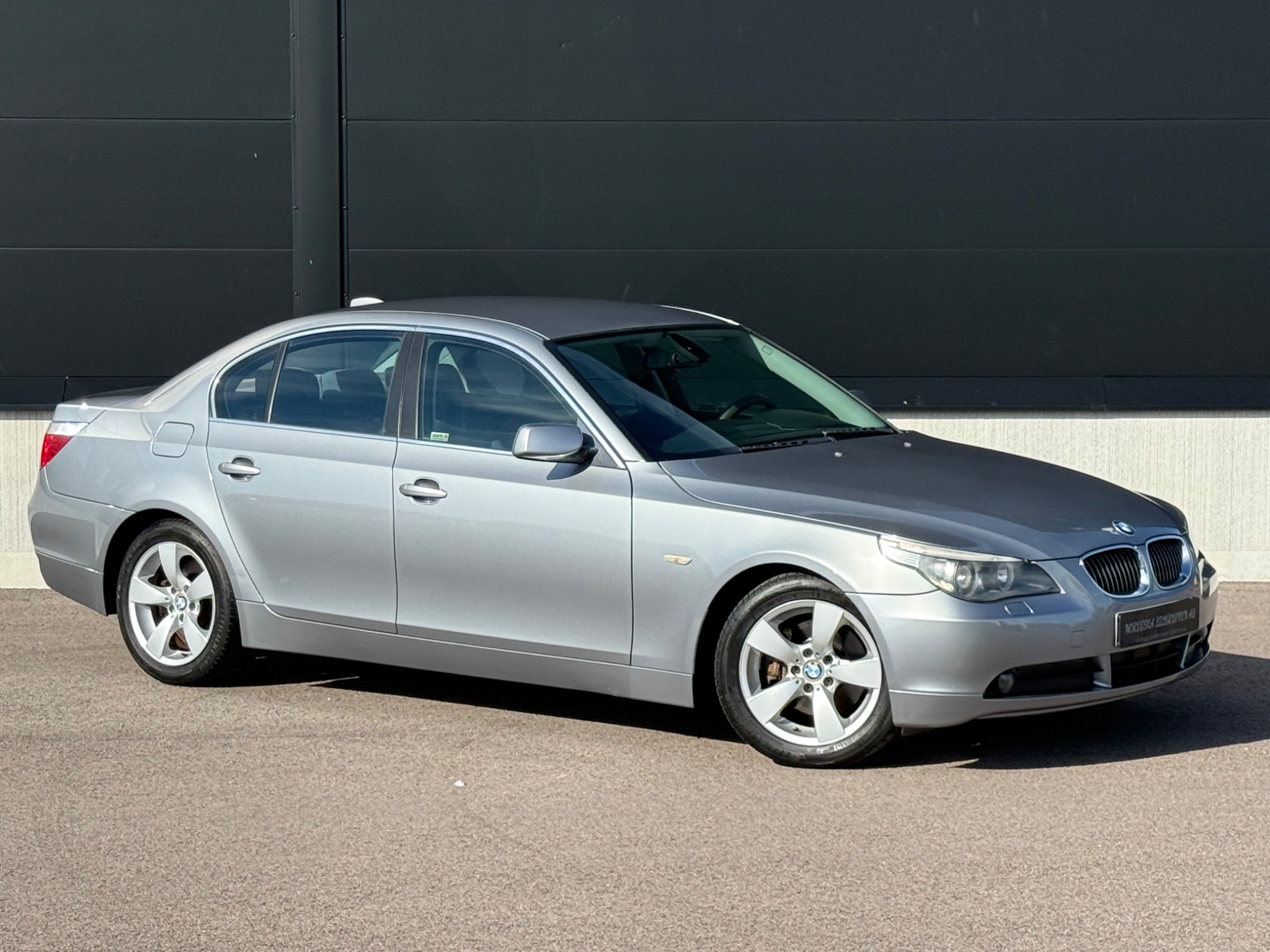 BMW 520 i Sedan Euro 4 2004, bild 5/52