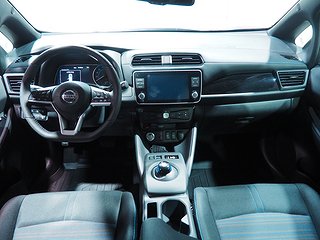 Halvkombi Nissan Leaf 15 av 22