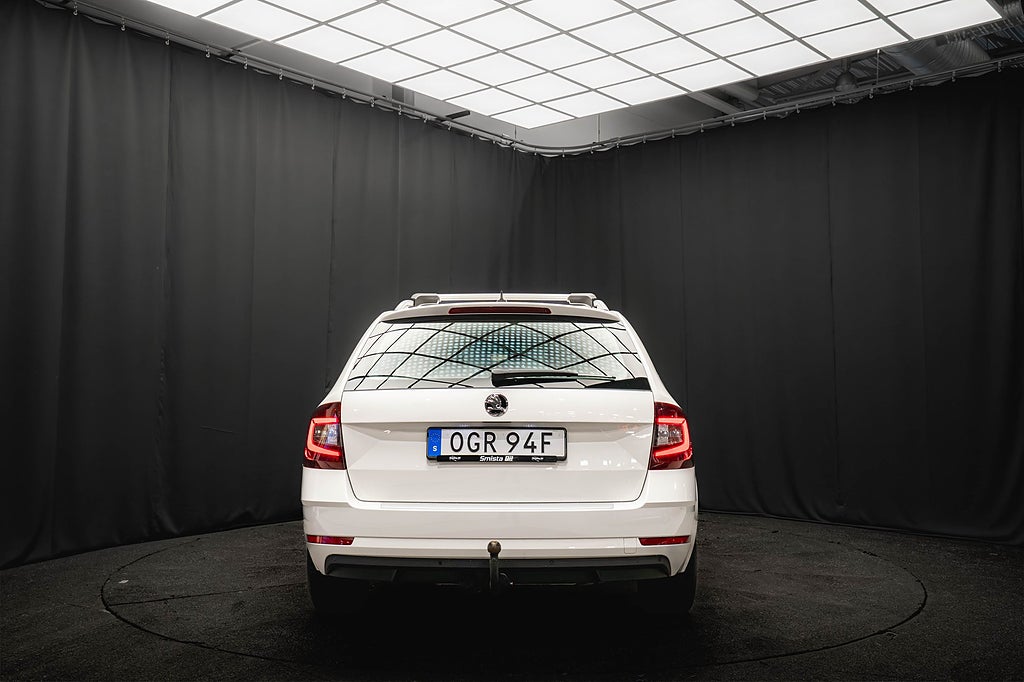 Skoda Octavia TSI B-VÄRMARE DRAG CARPLAY 2-ÄGARE