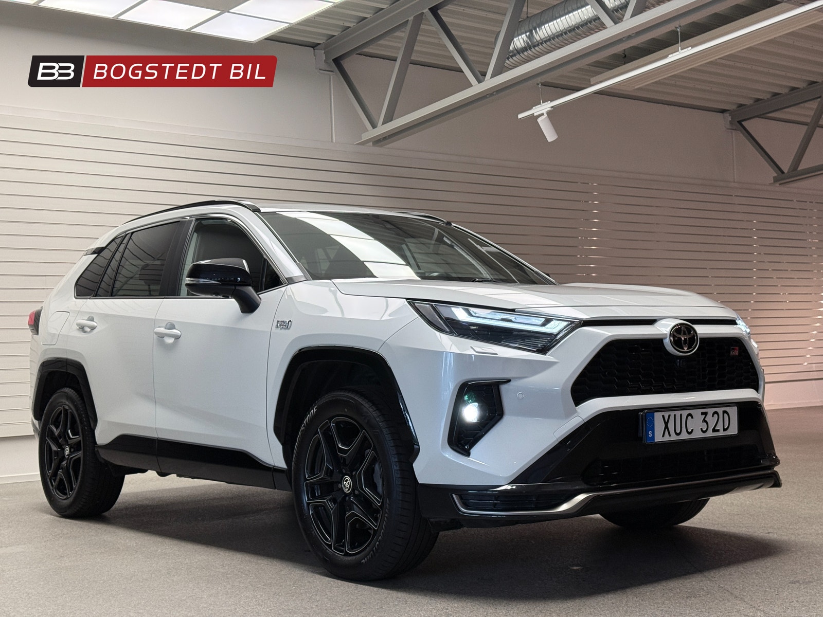 Toyota RAV4 Plug-in Hybrid 306hk AWD | GR-Sport | Drag