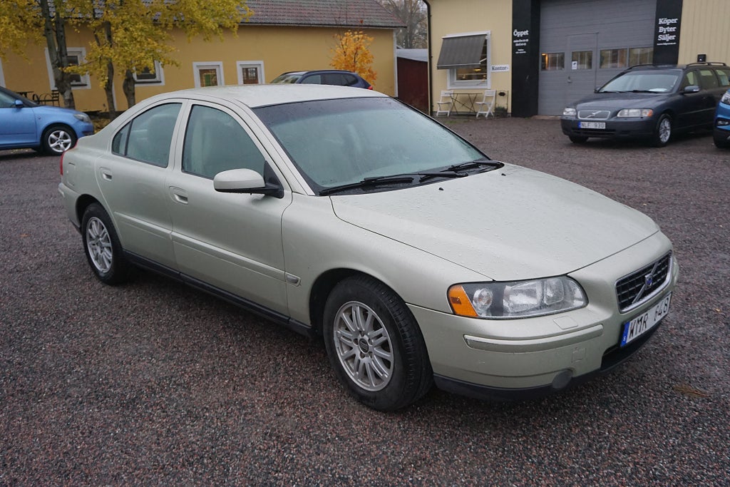 Volvo S60 2.4 Aut 140Hk Kinetic 