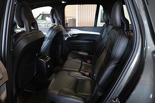 SUV Volvo XC90 9 av 20