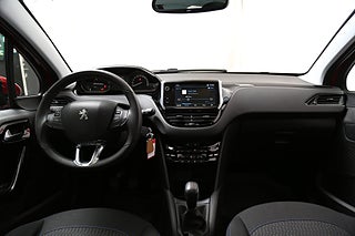Halvkombi Peugeot 208 18 av 24