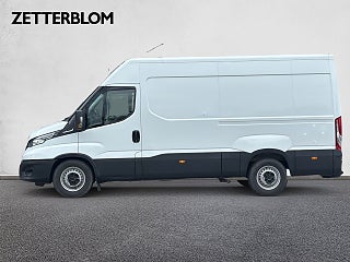 Transportbil - Skåp Iveco Daily 2 av 13