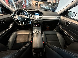 Mercedes-Benz E 220 CDI 4MATIC AMG-Paket SoV/Värmare/Skinn