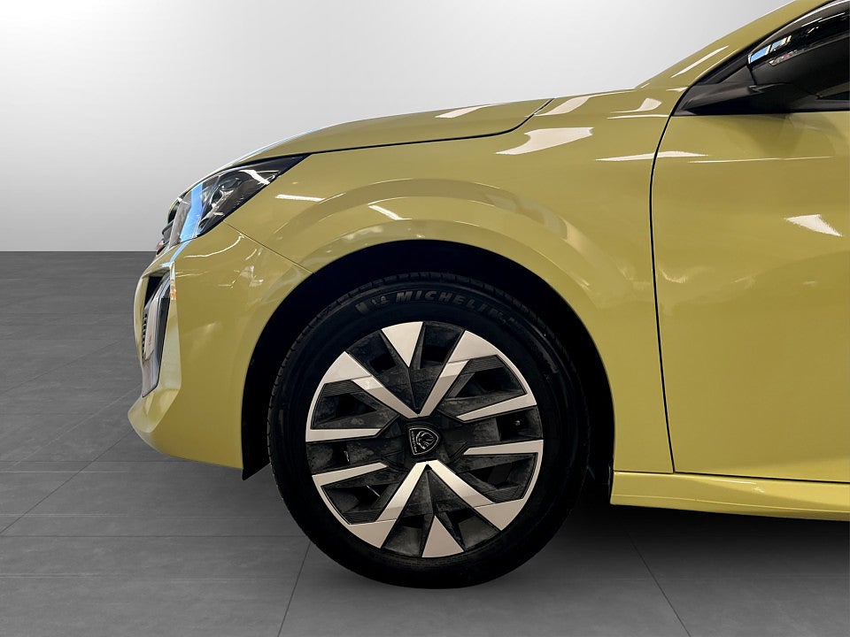 Bild på Peugeot 208 Active 1.2 PT 75hk - CARPLAY, BACKSENSORER