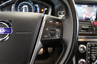 SUV Volvo XC60 16 av 20