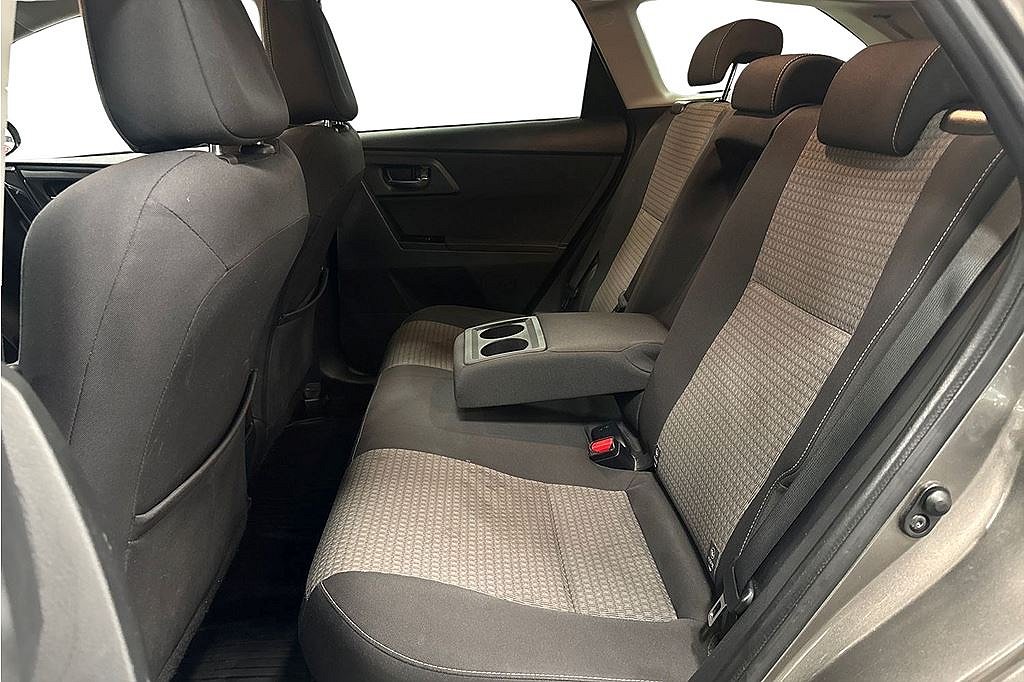 Toyota Auris 1.8 Touring Hybrid 136hk, 3 brukare, Intense,