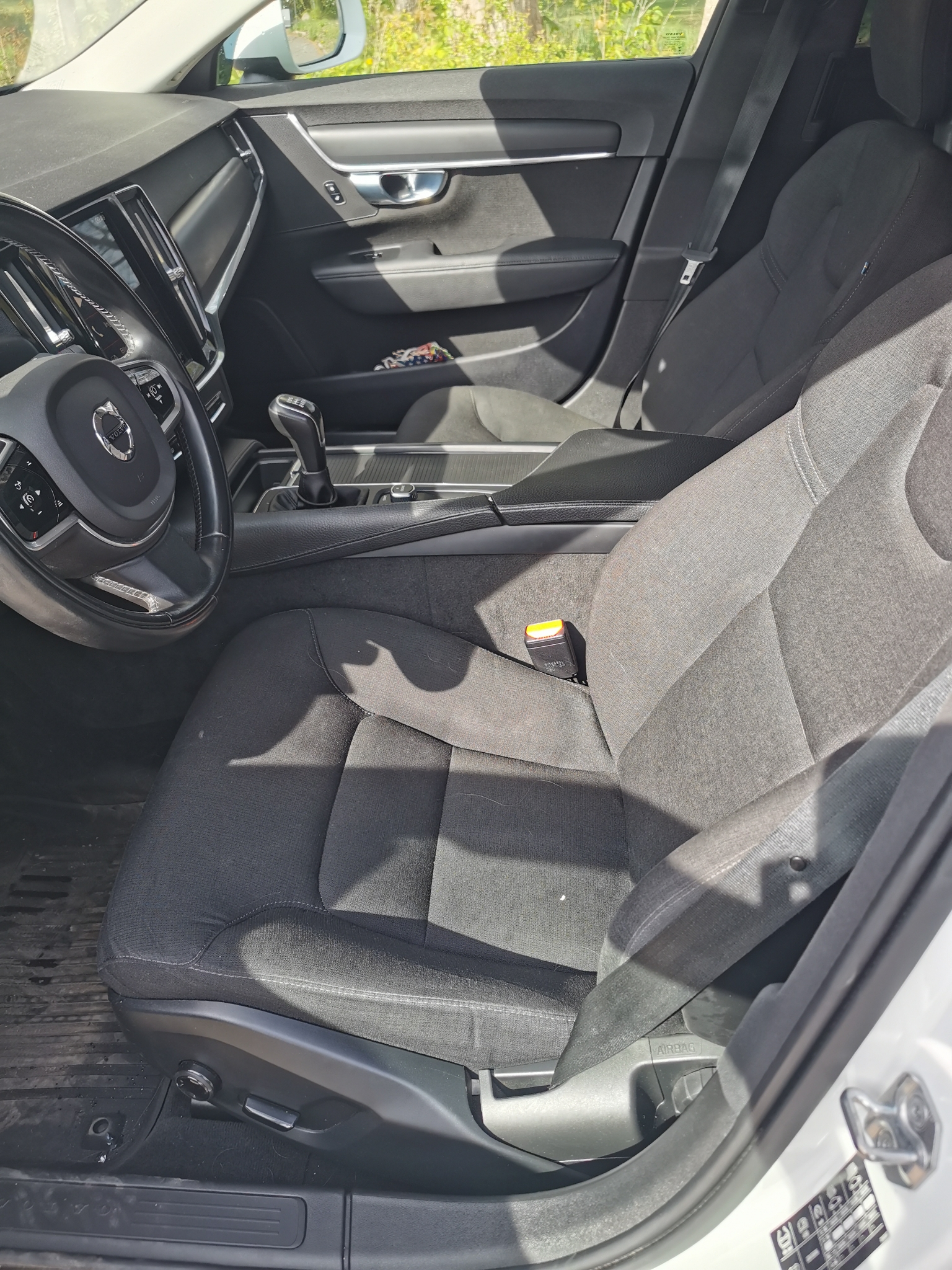 Volvo V90 Cross Country 2017, photo 4/36