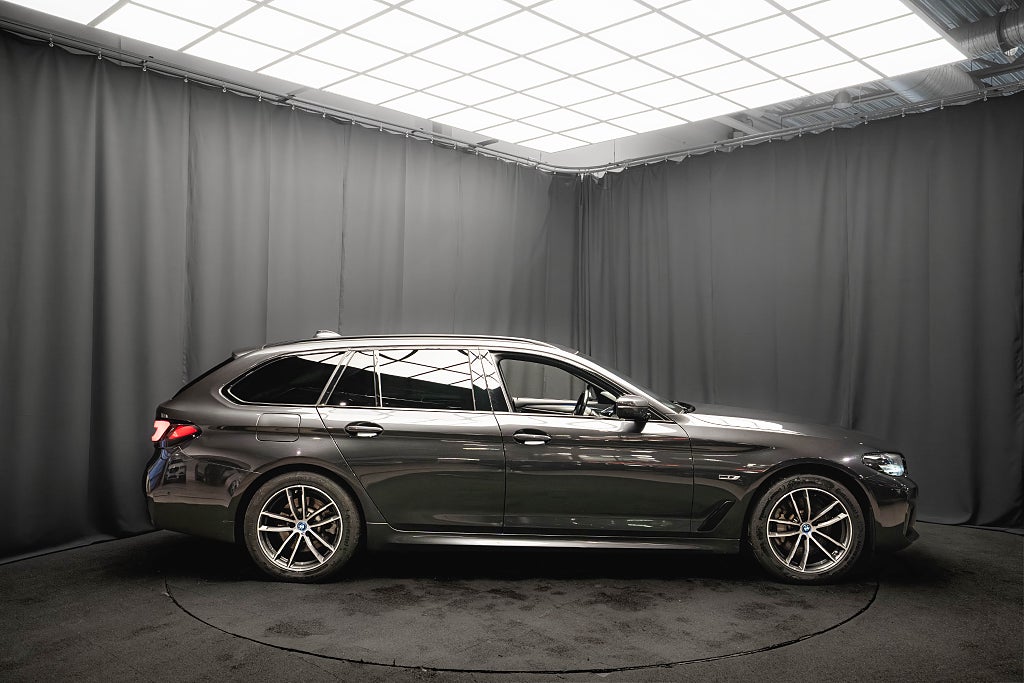 BMW 530e xDrive M Sport DRAG LÄDER ADAPTIV-FART 1-ÄGARE MOMS