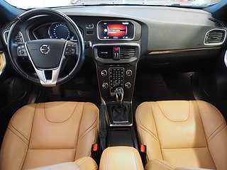 Halvkombi Volvo V40 Cross Country 15 av 23