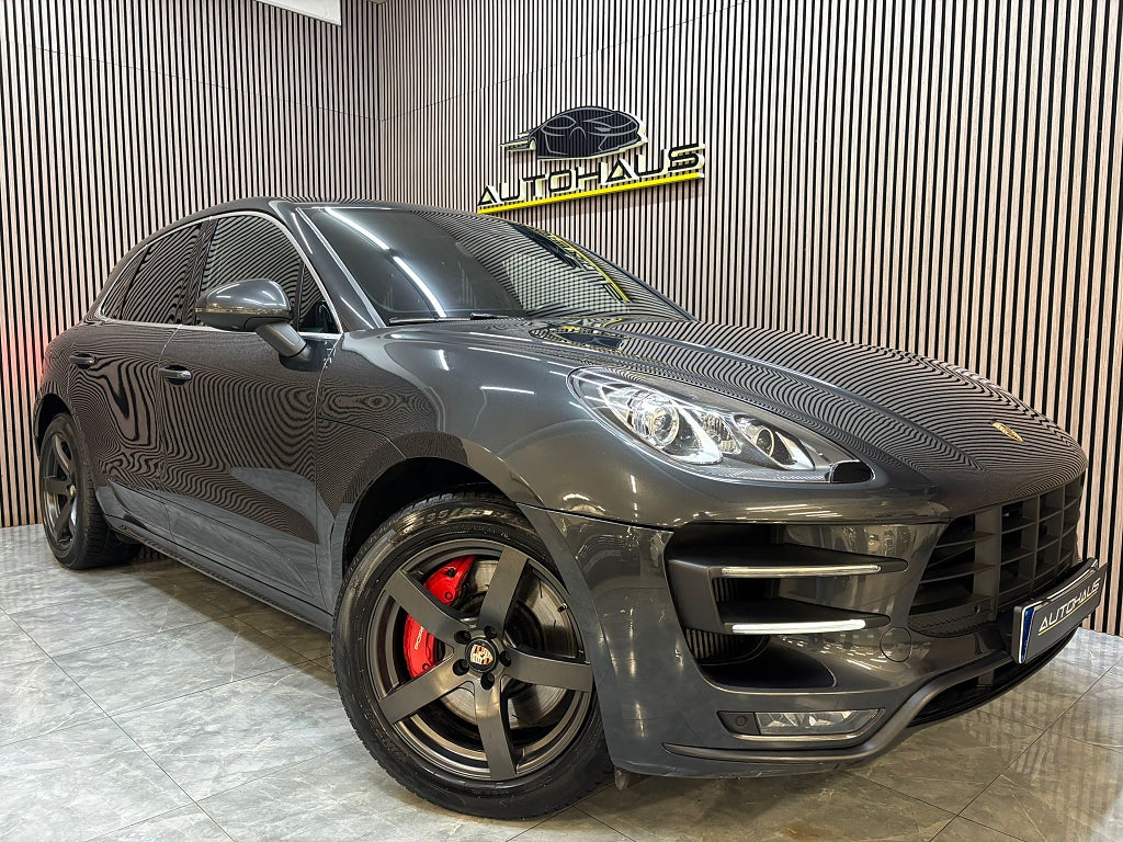 Porsche Macan Turbo Performance 441hk PDK Chrono Drag BOSE
