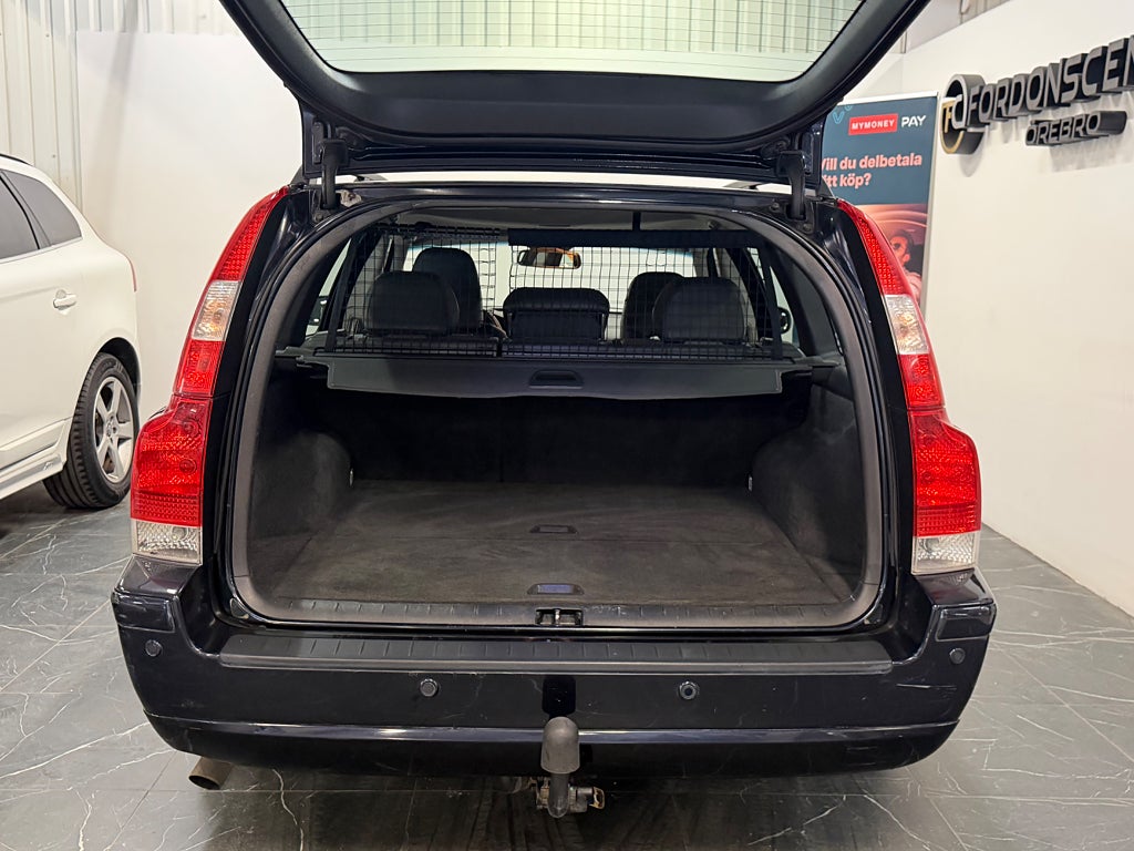 VOLVO V70 2.4D 185 ch CLASSIC MOMENTUM BVA 4x2 - ATTELAGE - 269000 km