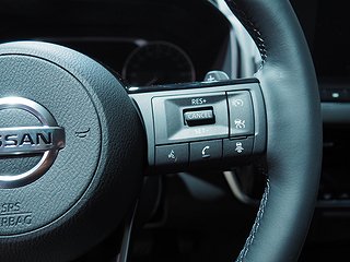 SUV Nissan Qashqai 17 av 25