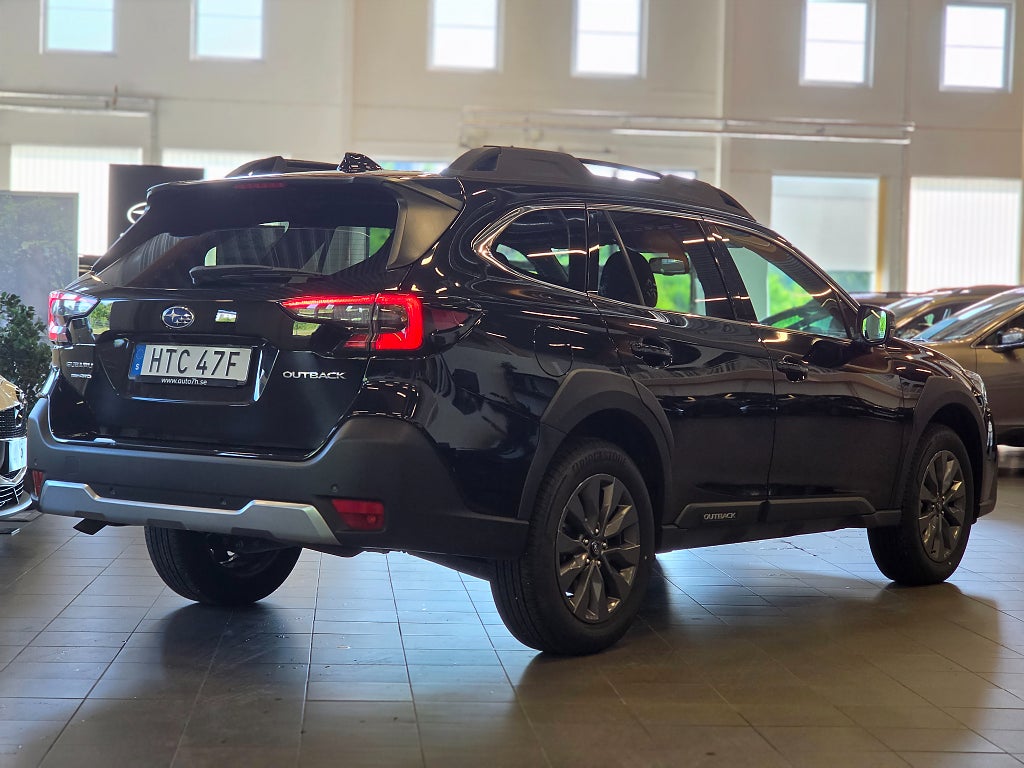 Subaru Outback 2.5 4WD XFuel Adventure /Låg skatt/Serviceavtal ingår