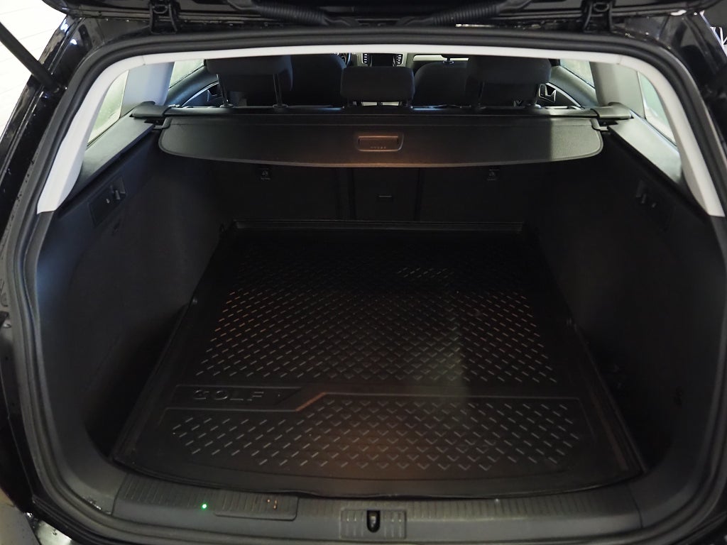 Volkswagen Golf SC 1.6 TDI 105hk DSG | Drag | Backkamera | 2014