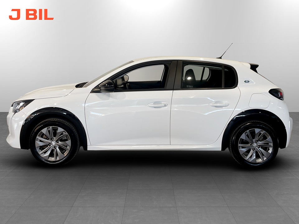 Bild på Peugeot E-208 Active Pack 50kWh 136hk Aut CARPLAY BACKSENSORER