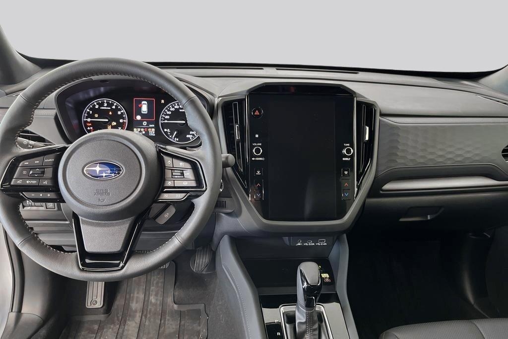 Subaru Forester 2025, photo 7/57