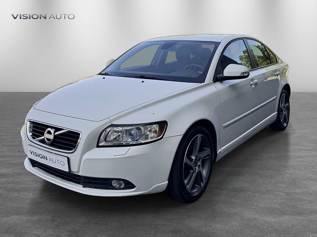 Volvo S40 2012