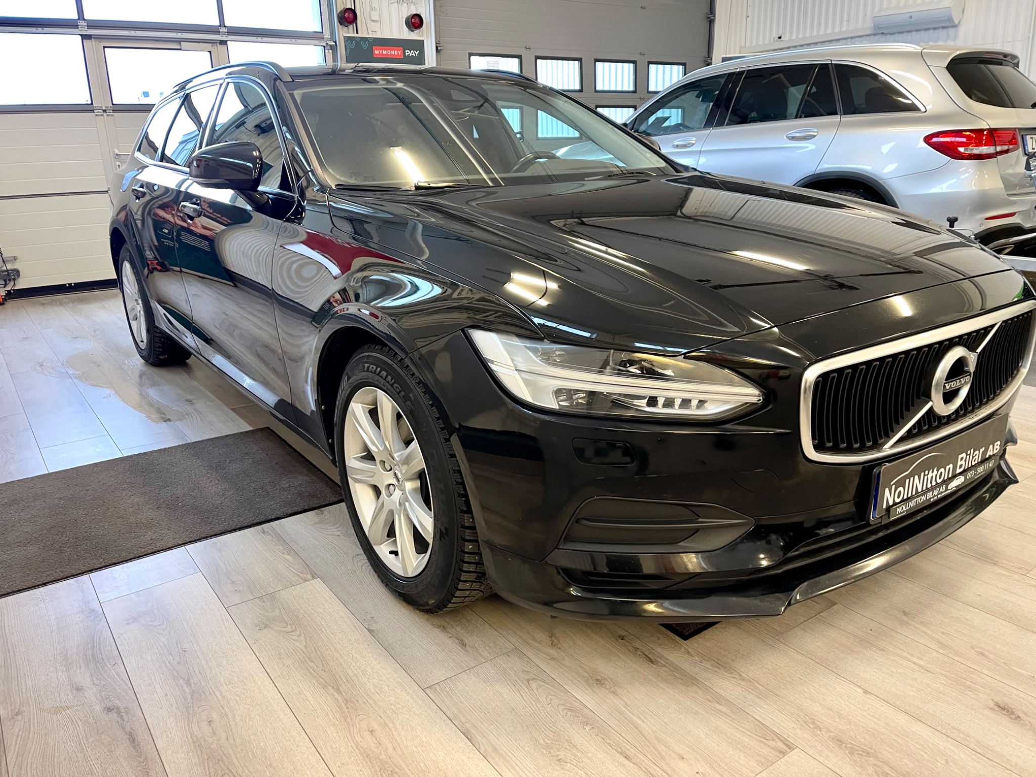 Volvo V90 2018, bild 2/46
