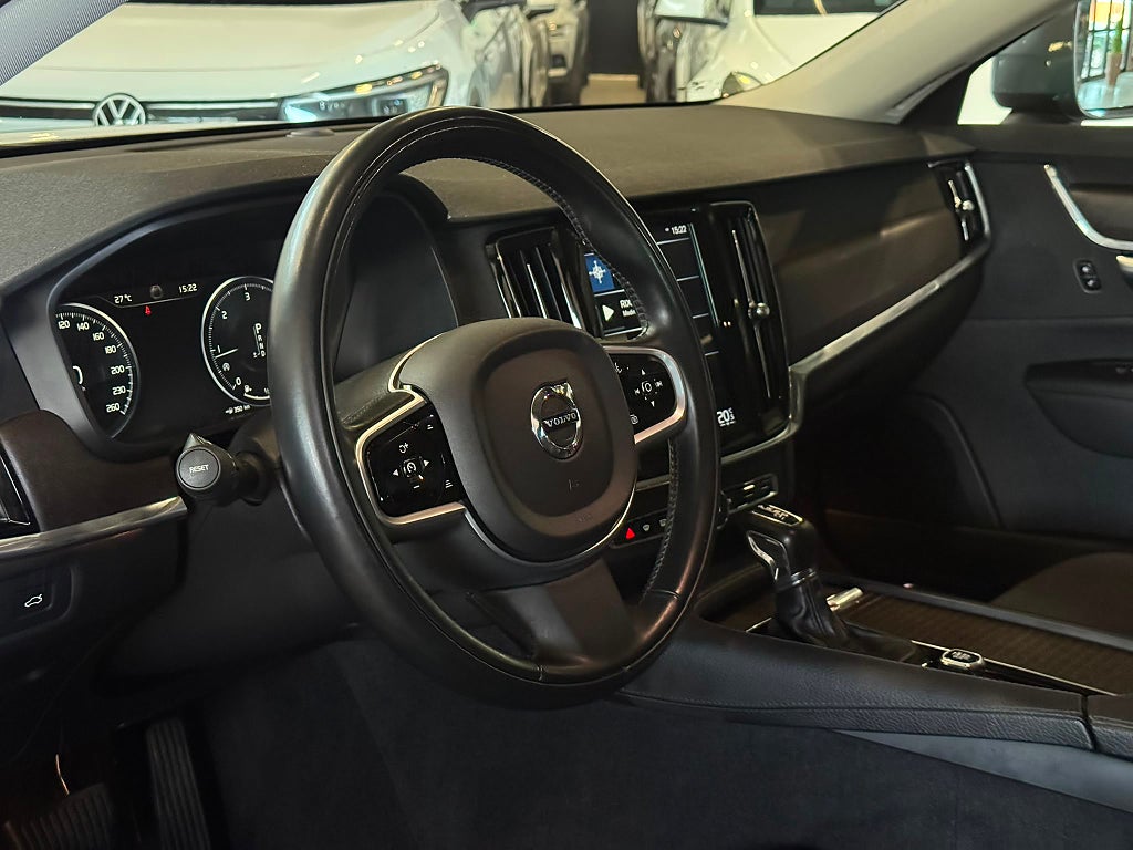 Volvo V90 Cross Country D4 AWD Aut Kamera Drag LED Värmare Kamrem Bytt