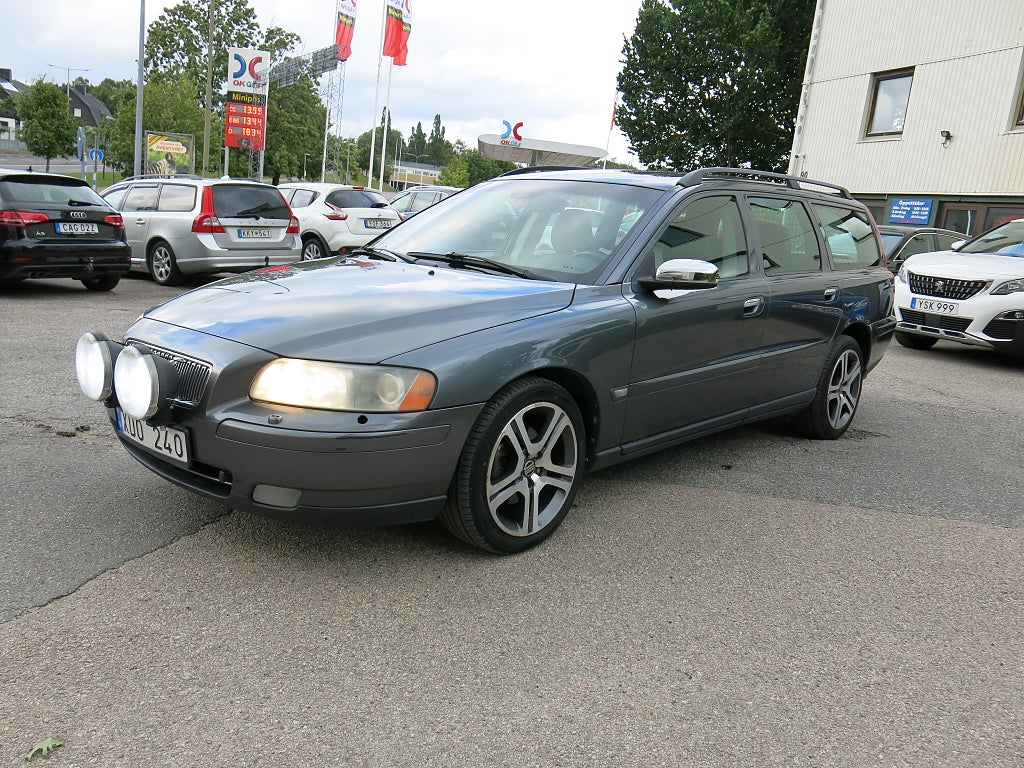 Volvo V70 2.4 Dynamic Sports Edition 140HK Dragkrok 