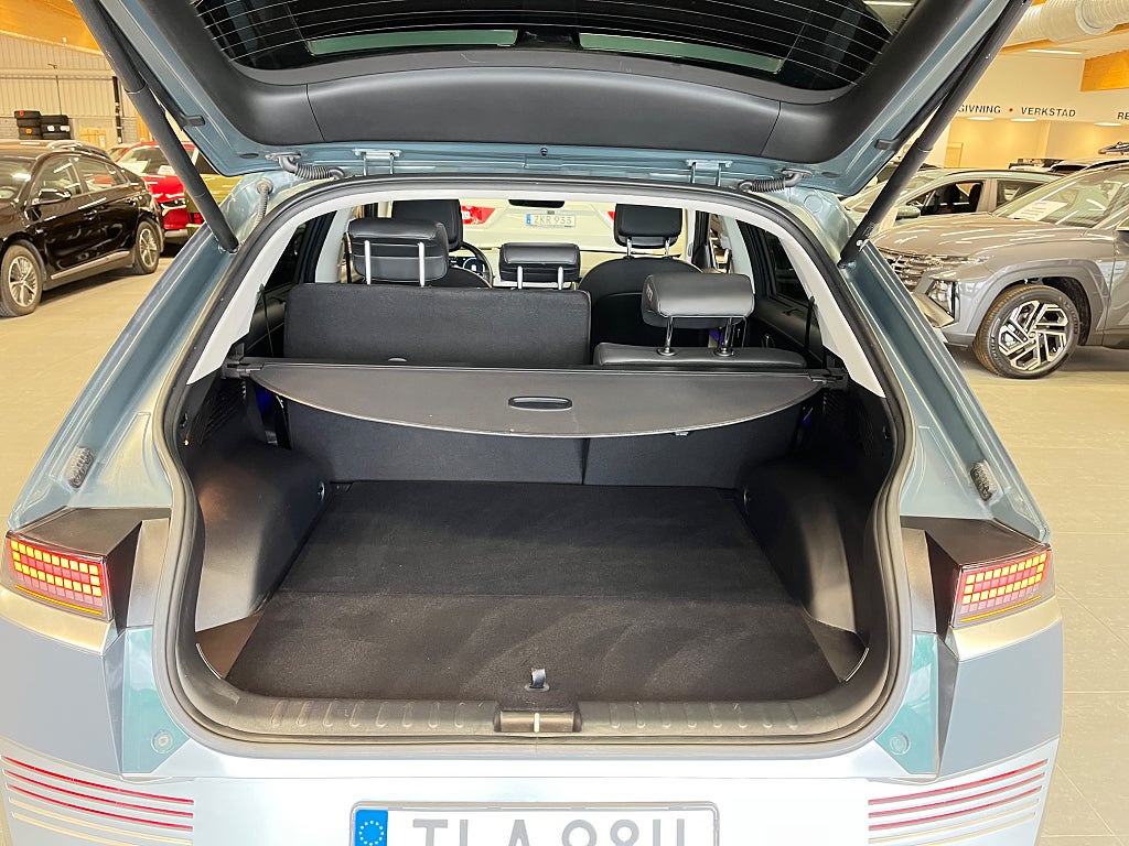 Hyundai IONIQ 5 77.4 kWh AWD 325hk Advanced / V-hjul / HUD / 360-kamera thumbnail