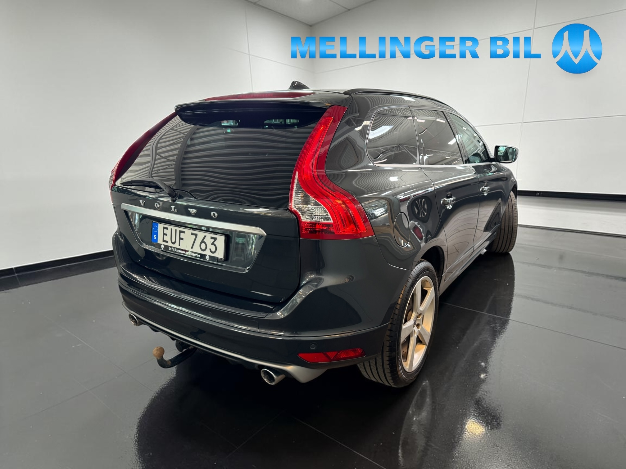 Volvo XC60 D4 AWD Aut R-Design BE Pro 2015, bild 3/52