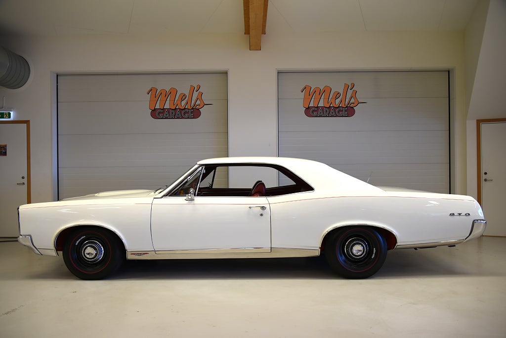 Pontiac GTO 2-dr HT V8 400 cui HO TH 400 aut Svensksåld bil 
