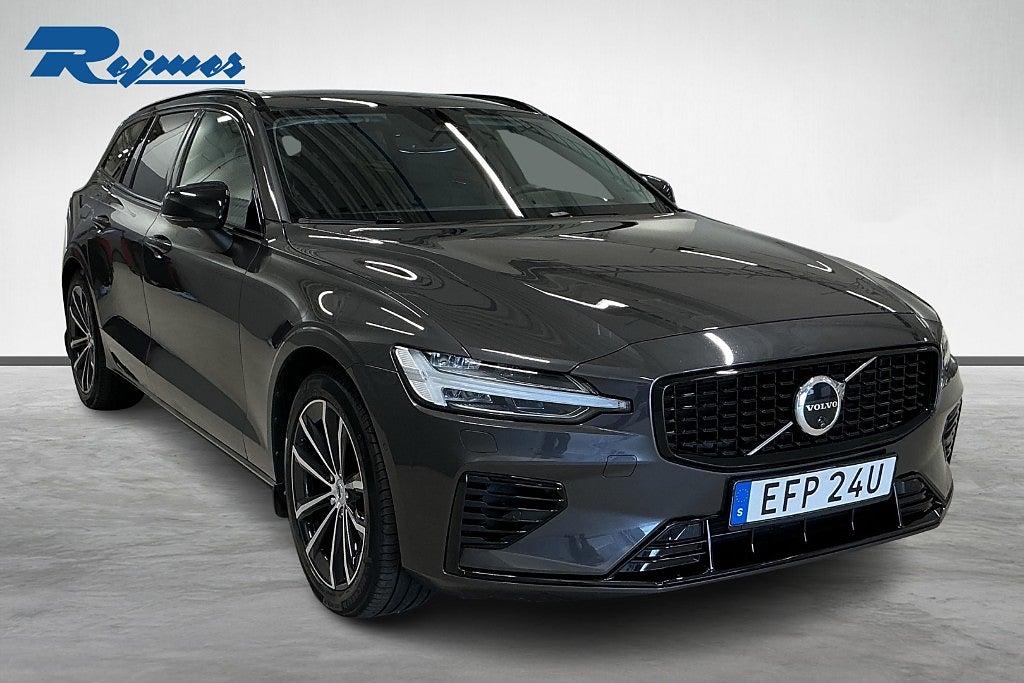 Volvo V60 T6 Plus Dark Nordic Edition/Drag/H&K/360-kamera