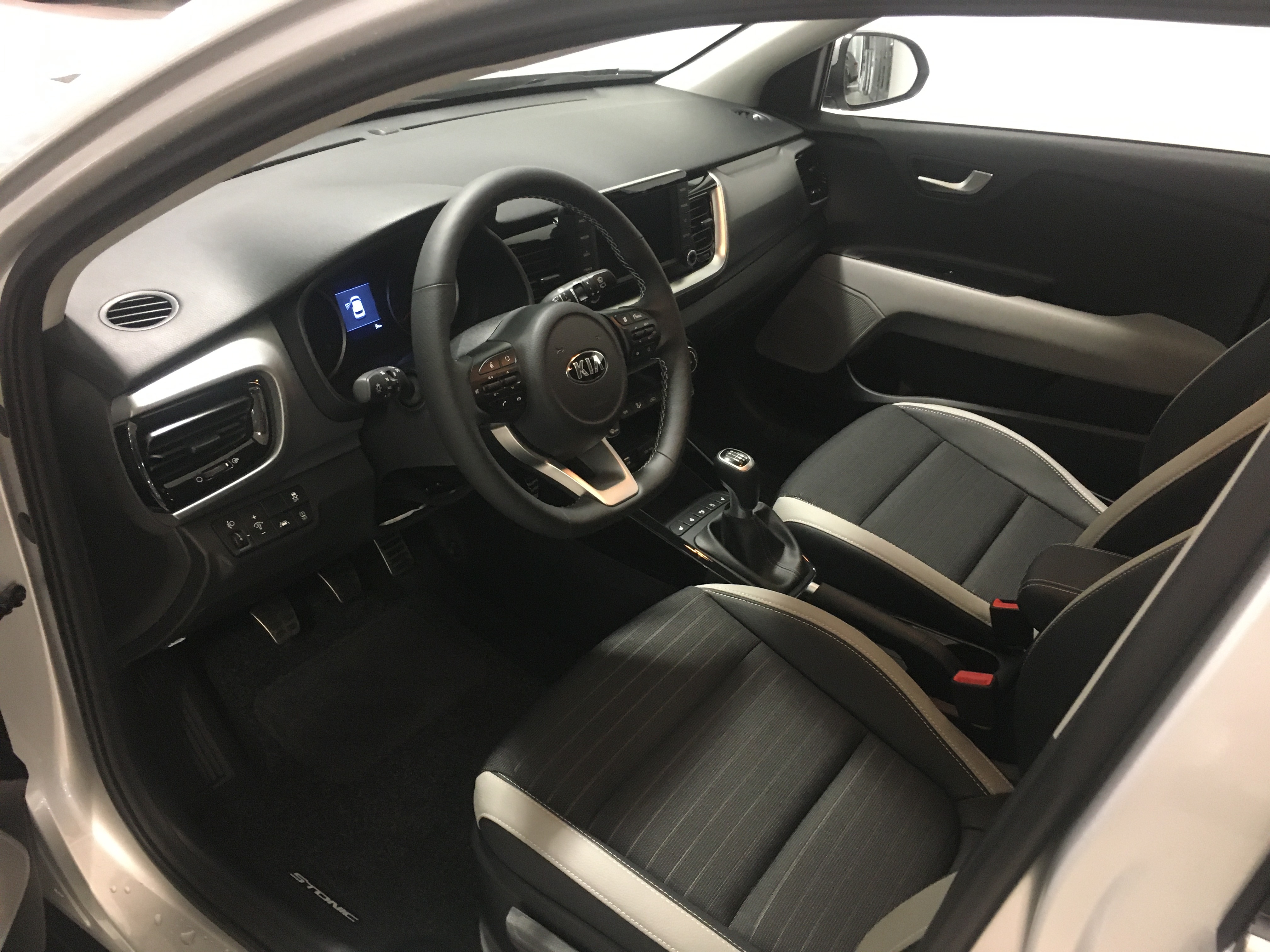 Kia Stonic 1.0 T-GDI 120 HK ADVANCE PLUS 2020, bild 5/40
