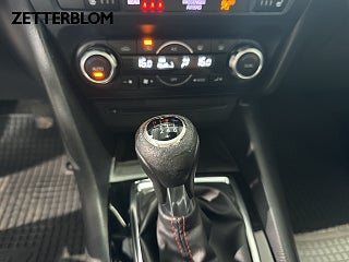 Sedan Mazda 3 14 av 15