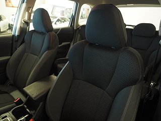 SUV Subaru Forester 15 av 22