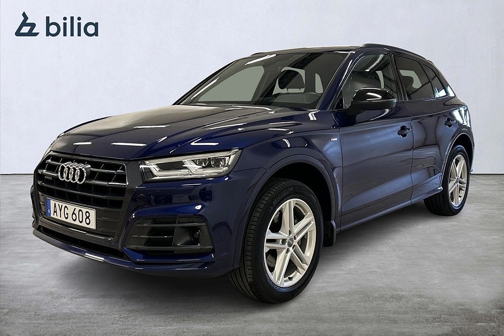 Audi Q5 40 TDI Quattro S-line/Svart optik/Värmare