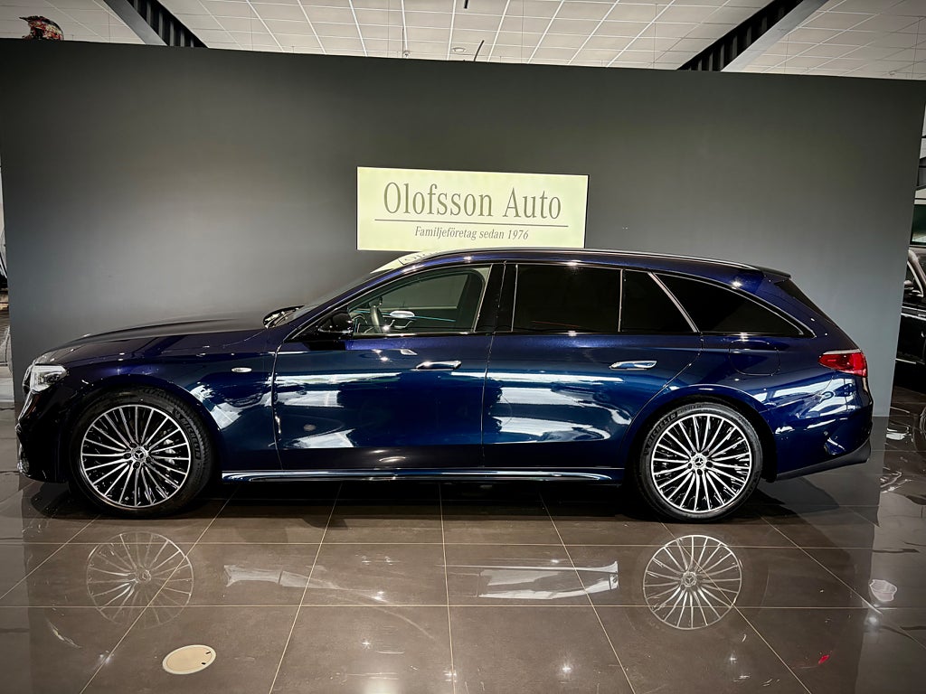 Mercedes-Benz E 300 de 4MATIC  AMG Line Premium superscreen, drag - bild 2