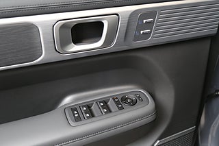 SUV Hyundai Santa Fe 17 av 27