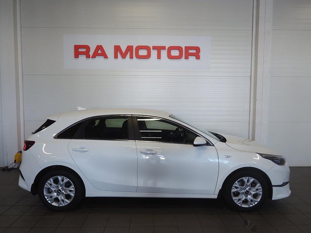 Kia Ceed 1.0 T-GDI 120hk Action Backkamera Leasebar