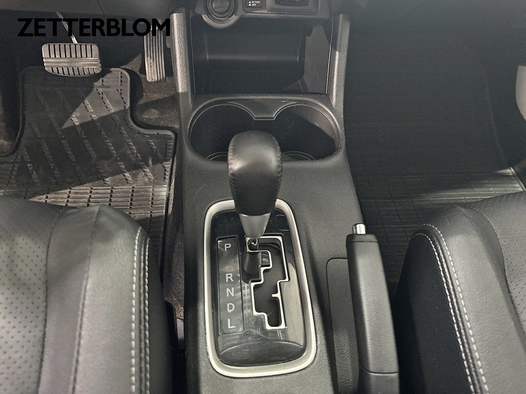 SUV Mitsubishi Outlander 14 av 18