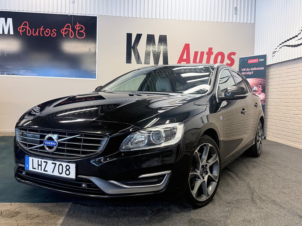 Volvo V60 D4 AWD Geartronic Ocean Race 
