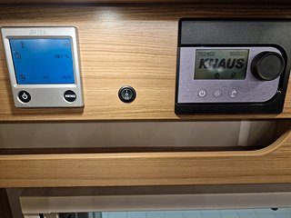 Husbil-halvintegrerad Knaus Sun TI Platinum Selection 20 av 21